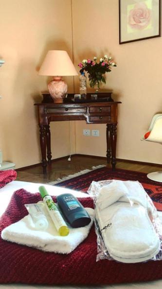 Bed and Breakfast Il Motto Di Tommy Castelveccana Экстерьер фото