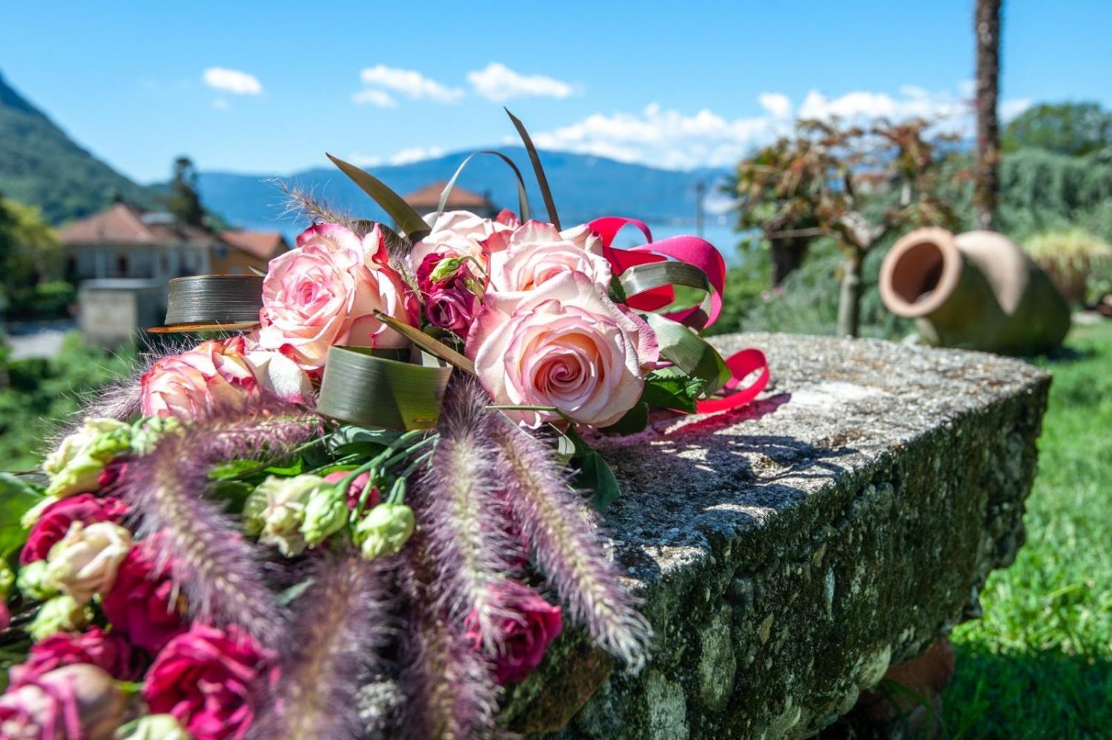 Bed and Breakfast Il Motto Di Tommy Castelveccana Экстерьер фото